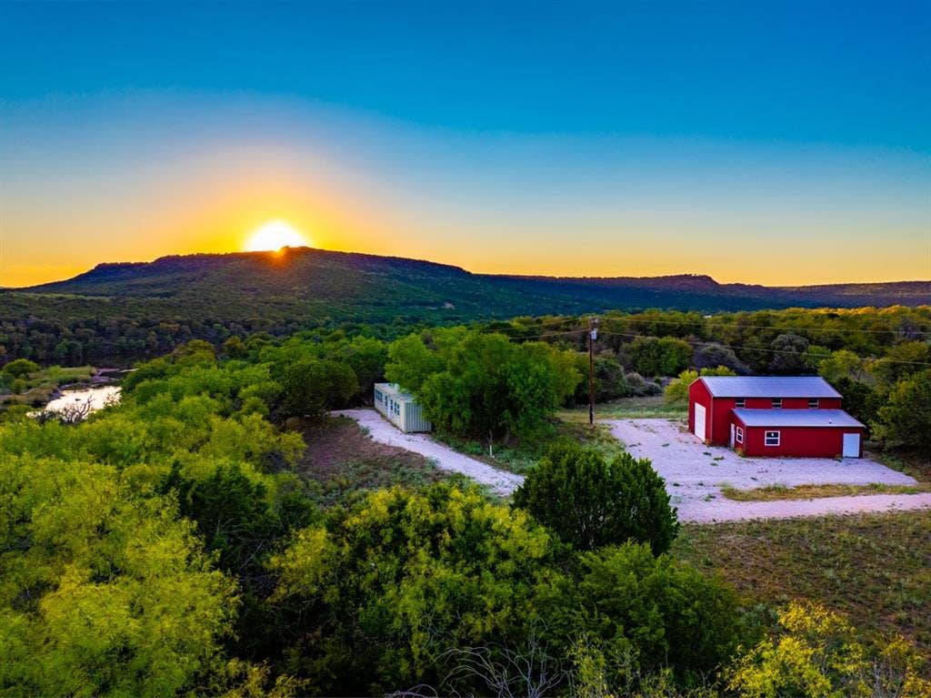 2024 Jesses Run Road, Graford, TX 76449