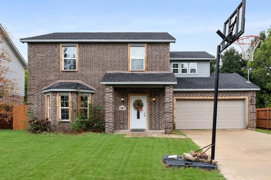 Property photo for 407 Hitt Street, Seagoville, TX
