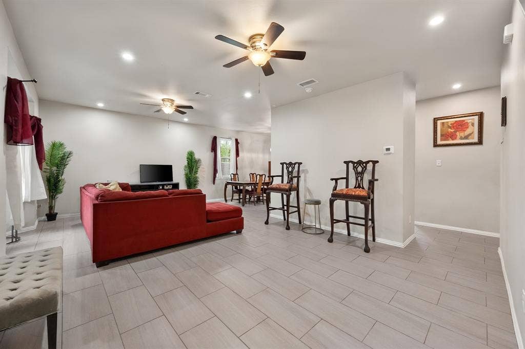 407 Hitt Street, Seagoville, TX 75159 407 Hitt Street, Seagoville, TX 75159