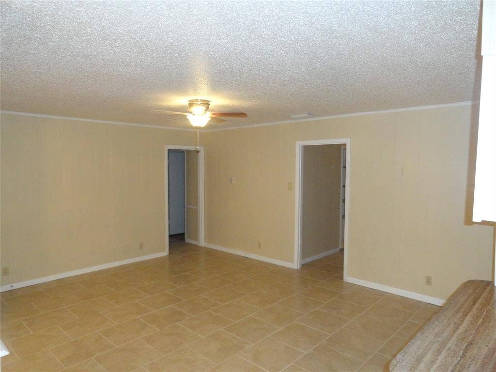 1809 Santa Clara Court, Grand Prairie, TX 75051 1809 Santa Clara Court, Grand Prairie, TX 75051