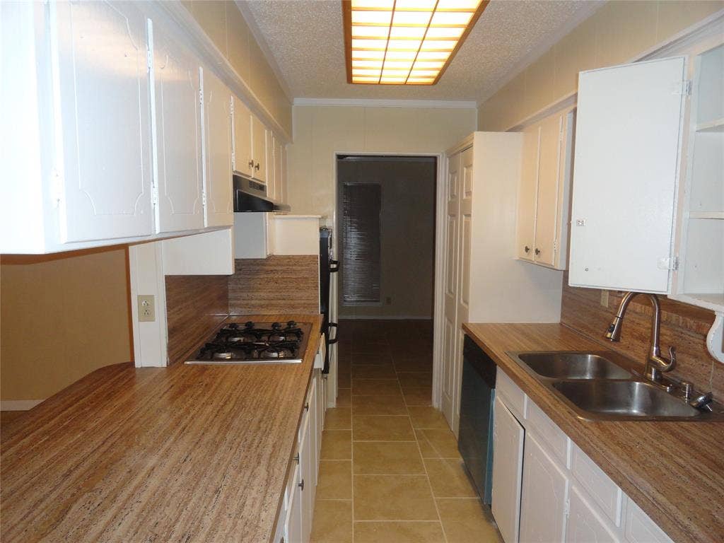 1809 Santa Clara Court, Grand Prairie, TX 75051 1809 Santa Clara Court, Grand Prairie, TX 75051