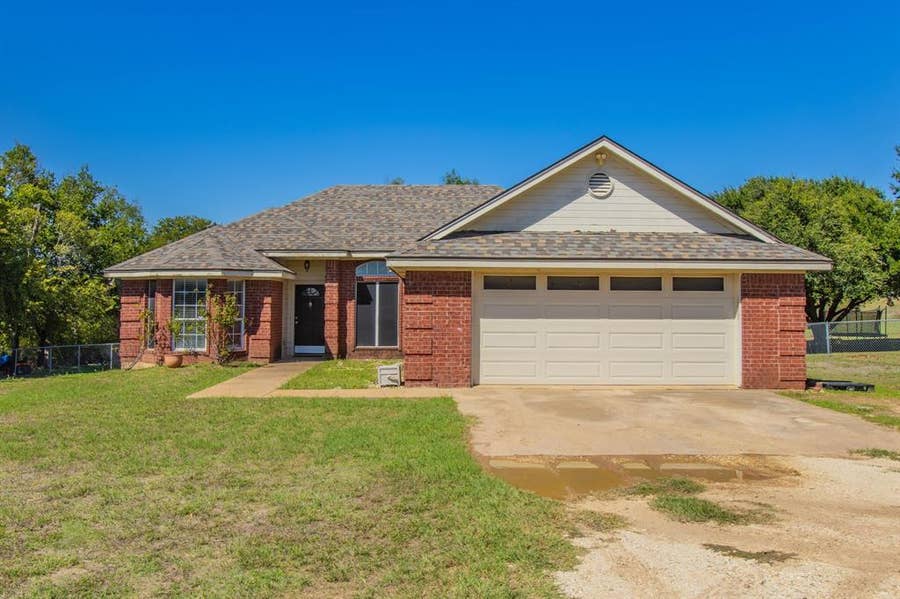 Property photo for 4930 Spring Valley Road, Lorena, TX