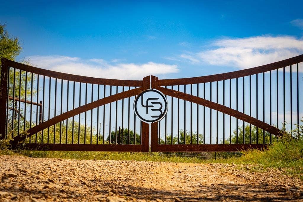 2023 Jesse's Run Rd, Graford, TX 76449