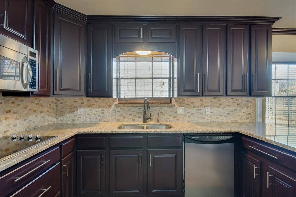 5605 Trails Edge Drive, Arlington, TX 76017