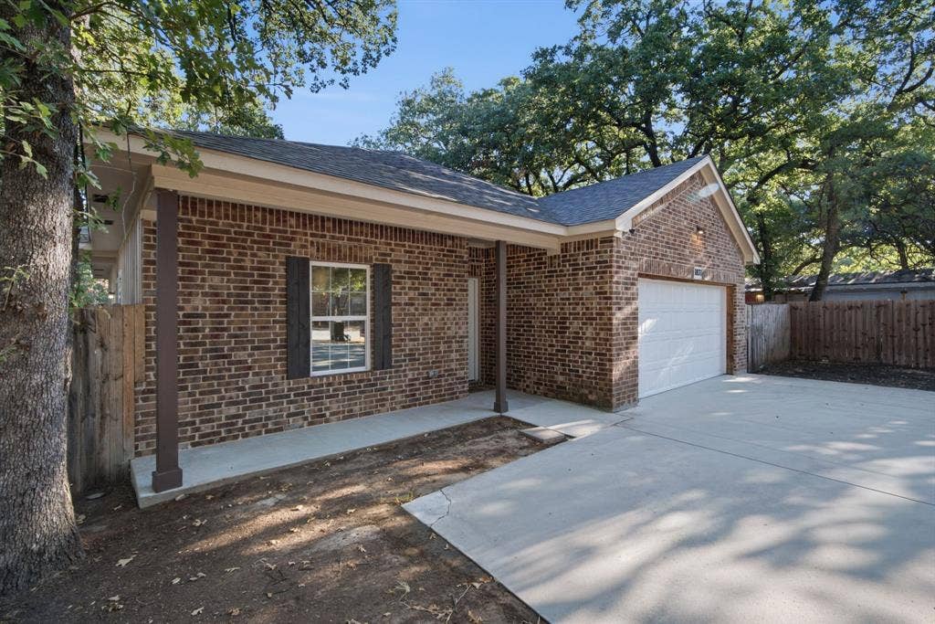 1837 Jennifer #A Court, Pelican Bay, TX 76020