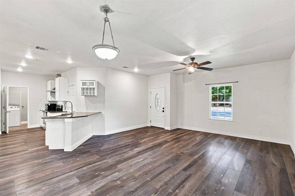 1837 Jennifer #A Court, Pelican Bay, TX 76020