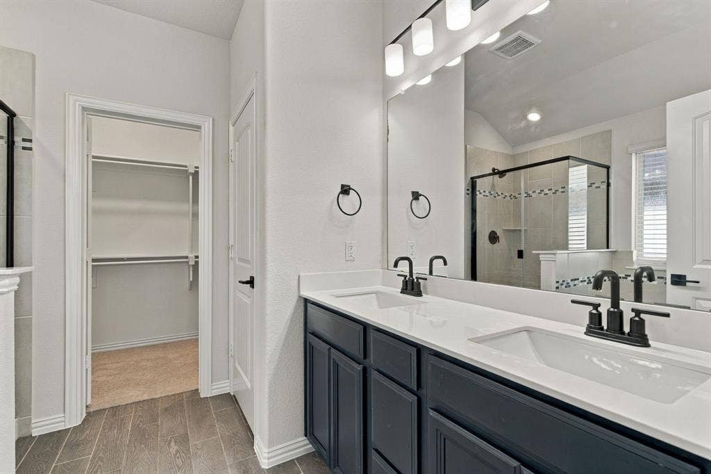 5117 Del Monte Drive, Denton, TX 76207