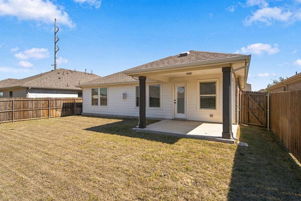 5117 Del Monte Drive, Denton, TX 76207