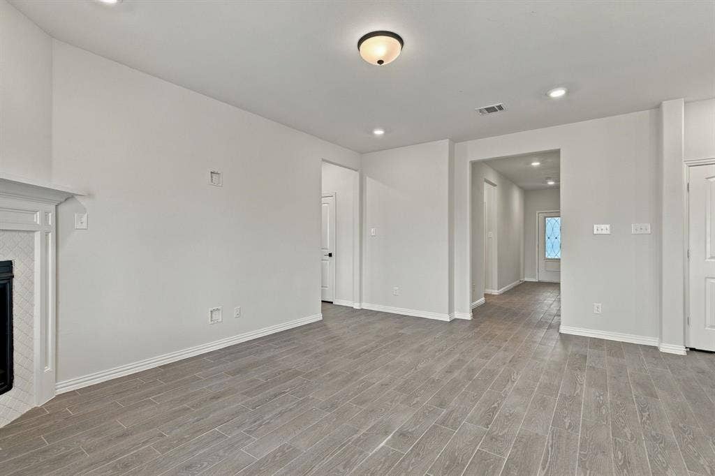 5117 Del Monte Drive, Denton, TX 76207