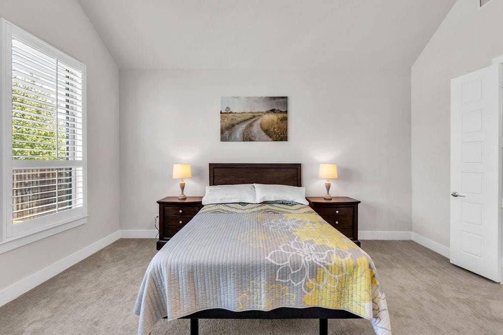 2971 Gaulding Drive, Prosper, TX 75078 Vaulted ceiling, window with plantation shutters, light-toned carpeting, white interior door with contemporary hardware