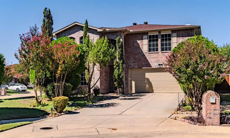 Property photo for 3002 Cedar Crest Drive, McKinney, TX