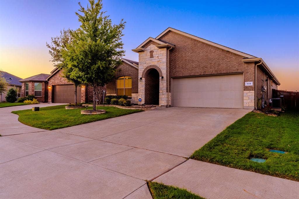 540 Dunmore Drive, Haslet, TX 76052