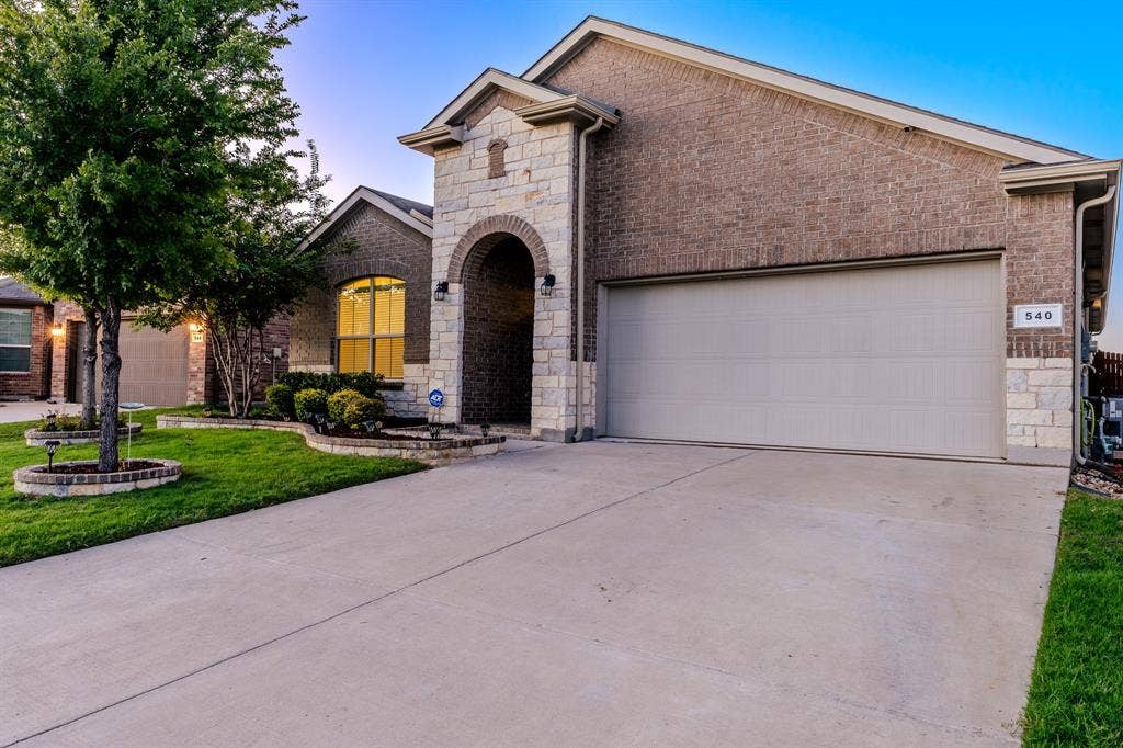 540 Dunmore Drive, Haslet, TX 76052