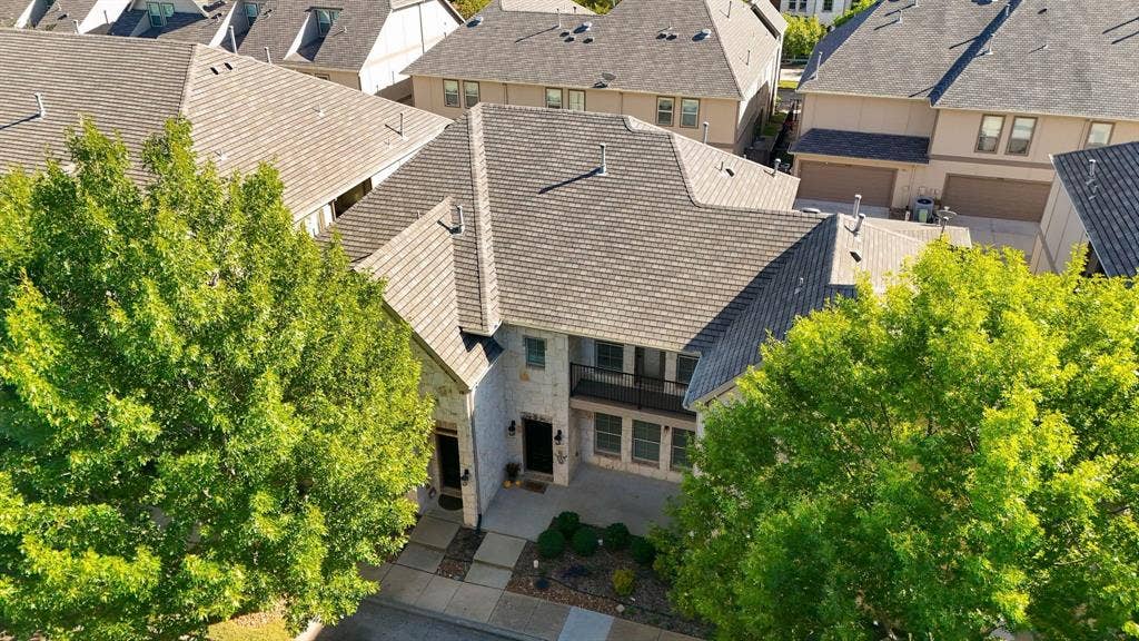 8617 Trolley Trail, McKinney, TX 75070 Lovely well-maintained home.