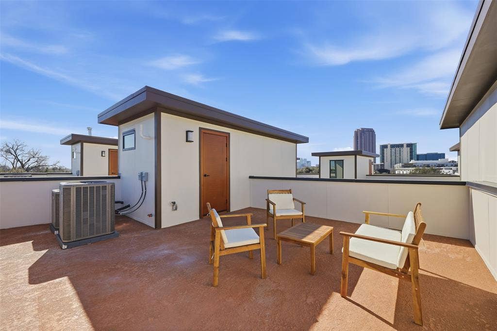 4635 manett Street, #107, Dallas, TX 75204 4635 manett Street, #107, Dallas, TX 75204