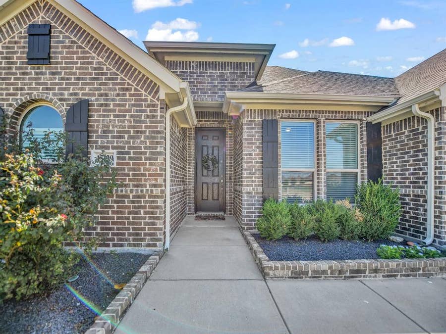 Property photo for 15129 Fleet Hill Road, Weatherford, TX