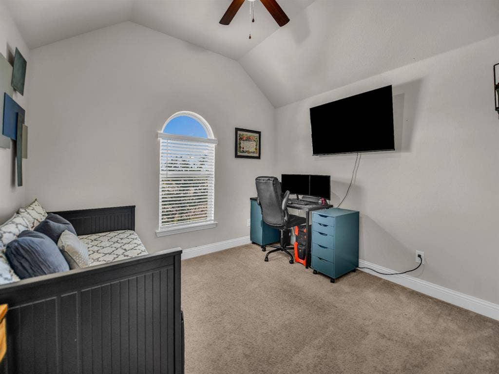 15129 Fleet Hill Road, Weatherford, TX 76008