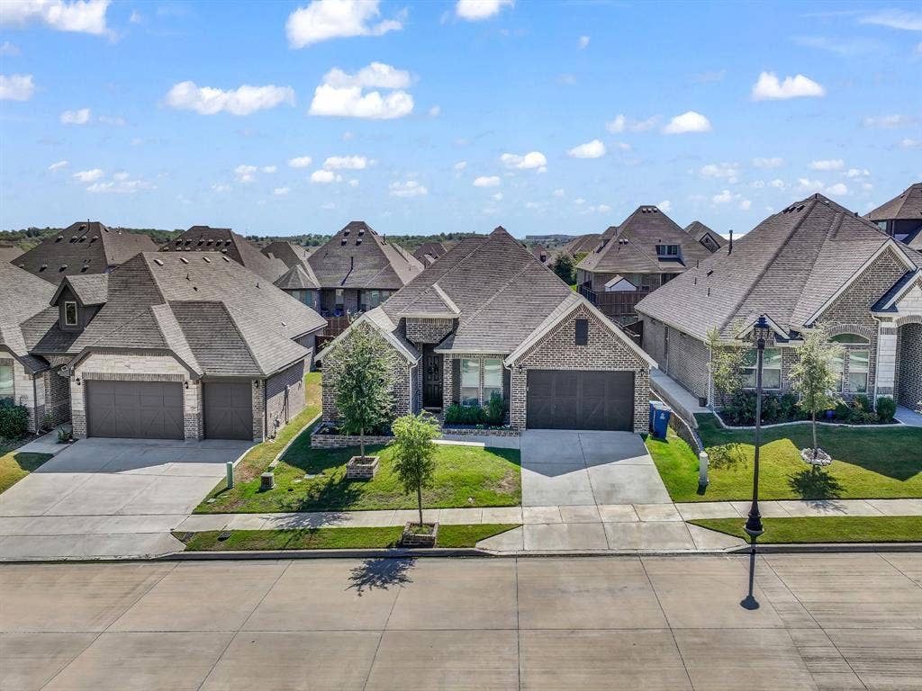 15129 Fleet Hill Road, Weatherford, TX 76008