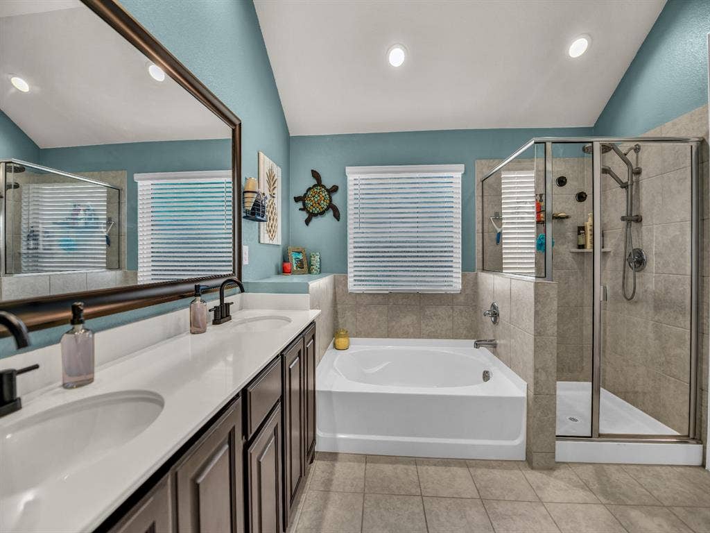 15129 Fleet Hill Road, Weatherford, TX 76008