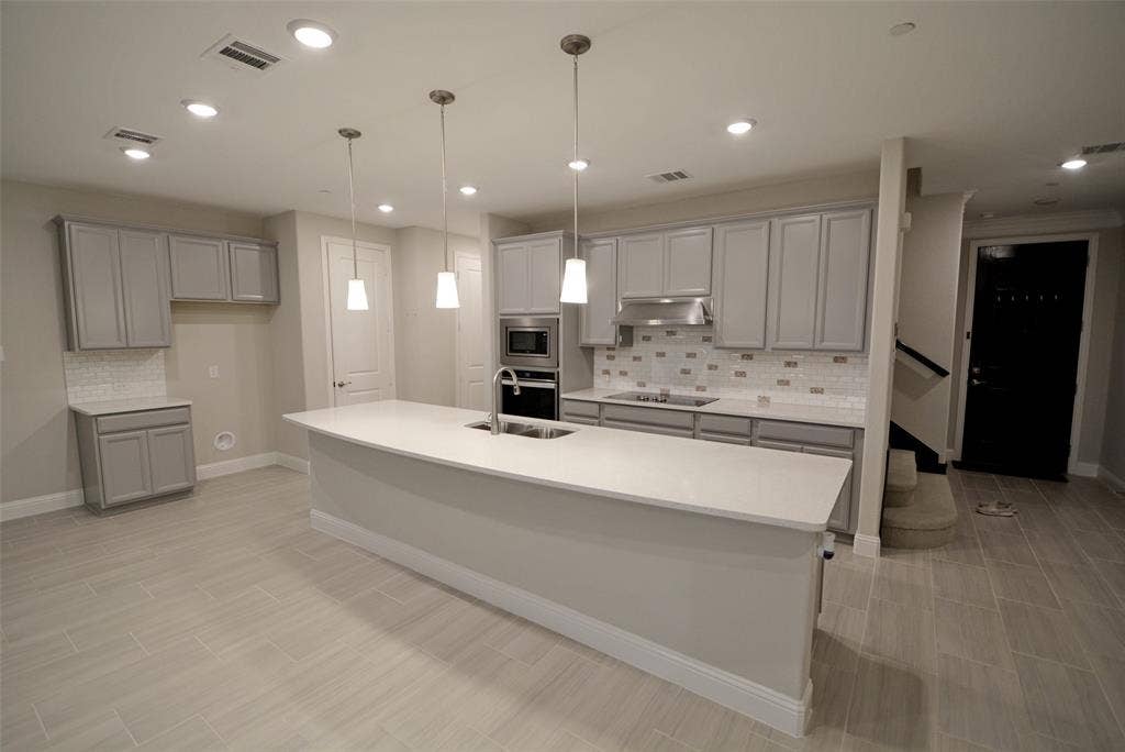 5626 Niagara Road, The Colony, TX 75056