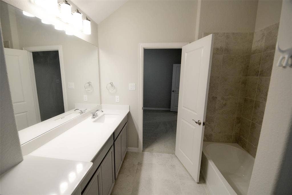 5626 Niagara Road, The Colony, TX 75056