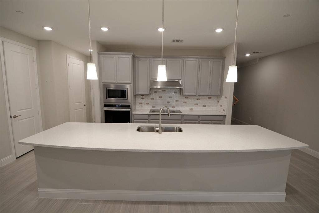 5626 Niagara Road, The Colony, TX 75056