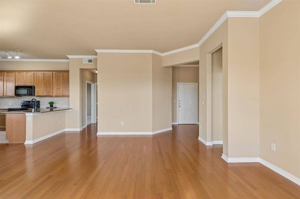 Plenty of room to create your ideal living and dining arrangement!