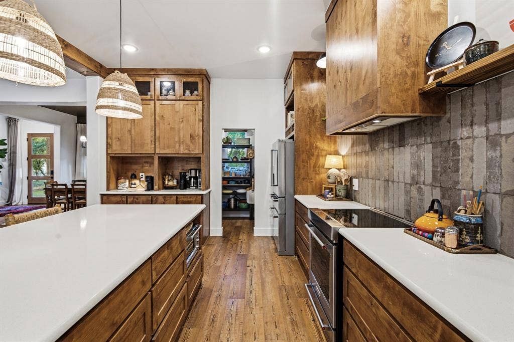 316 Zion Forest Trail, Poolville, TX 76487 Amazing oversized pantry off the kitchen
