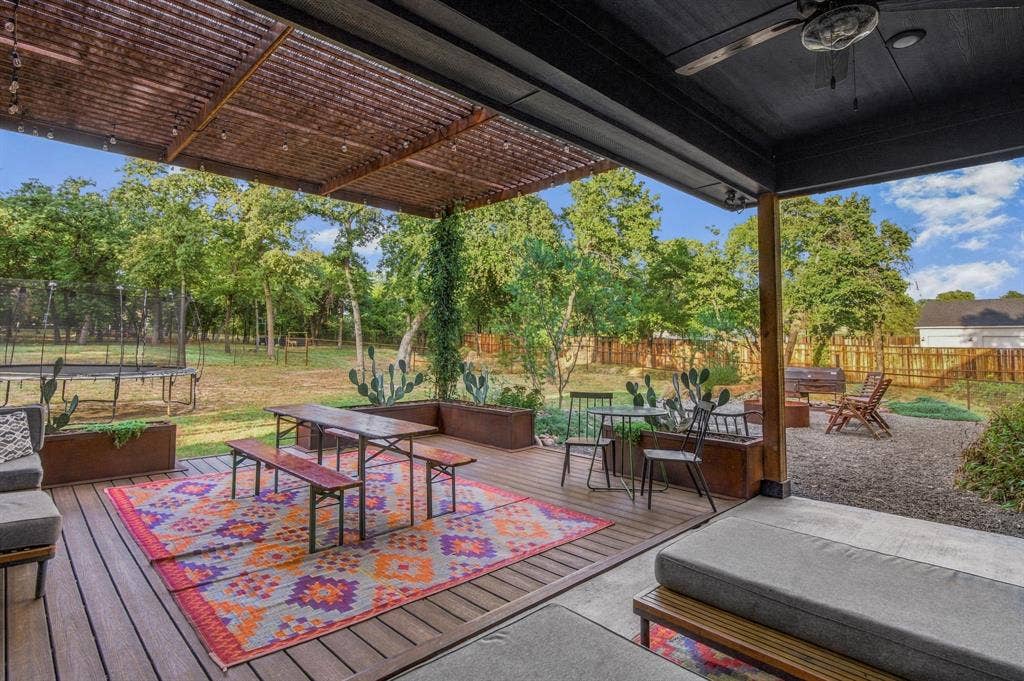 316 Zion Forest Trail, Poolville, TX 76487 Custom iron pergola