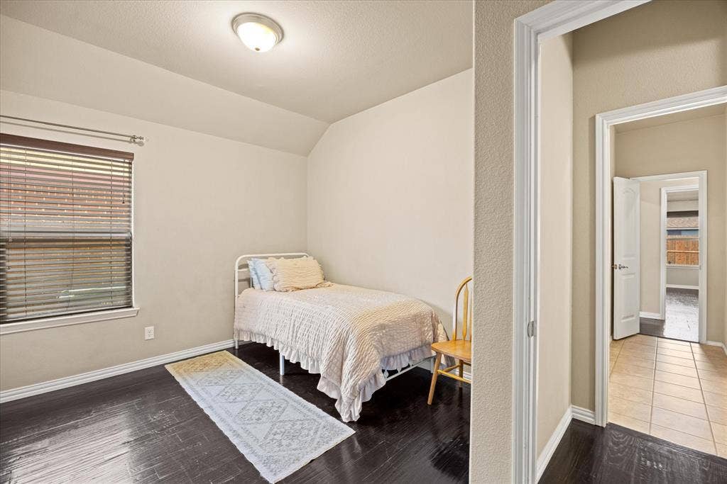 2064 Leonard Ranch Road, Fort Worth, TX 76134