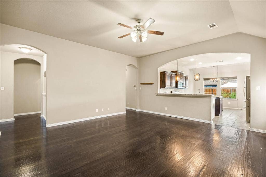 2064 Leonard Ranch Road, Fort Worth, TX 76134