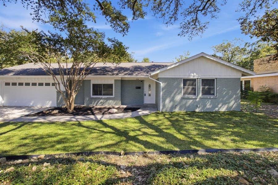 Property photo for 4308 Wedgmont Circle S, Fort Worth, TX