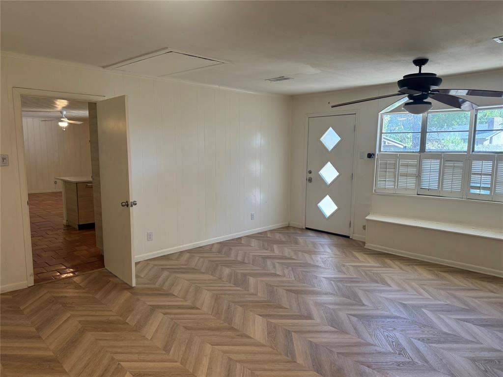 514 W Ridgewood Drive, Garland, TX 75041 514 W Ridgewood Drive, Garland, TX 75041
