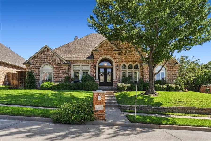 Property photo for 8200 Edgemont Court, North Richland Hills, TX