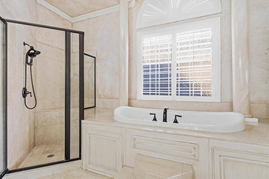 8200 Edgemont Court, North Richland Hills, TX 76182 8200 Edgemont Court, North Richland Hills, TX 76182