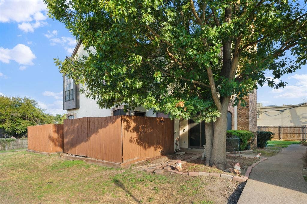 611 Oriole Boulevard, #1001, Duncanville, TX 75116