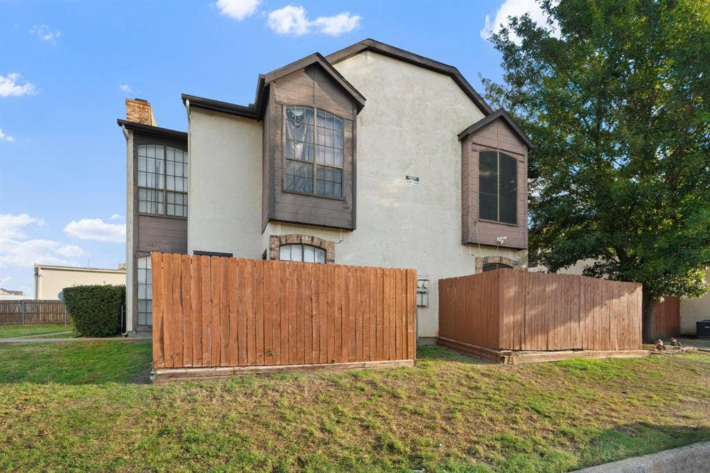 611 Oriole Boulevard, #1001, Duncanville, TX 75116