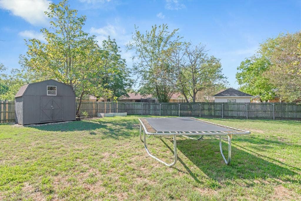 Completely fenced