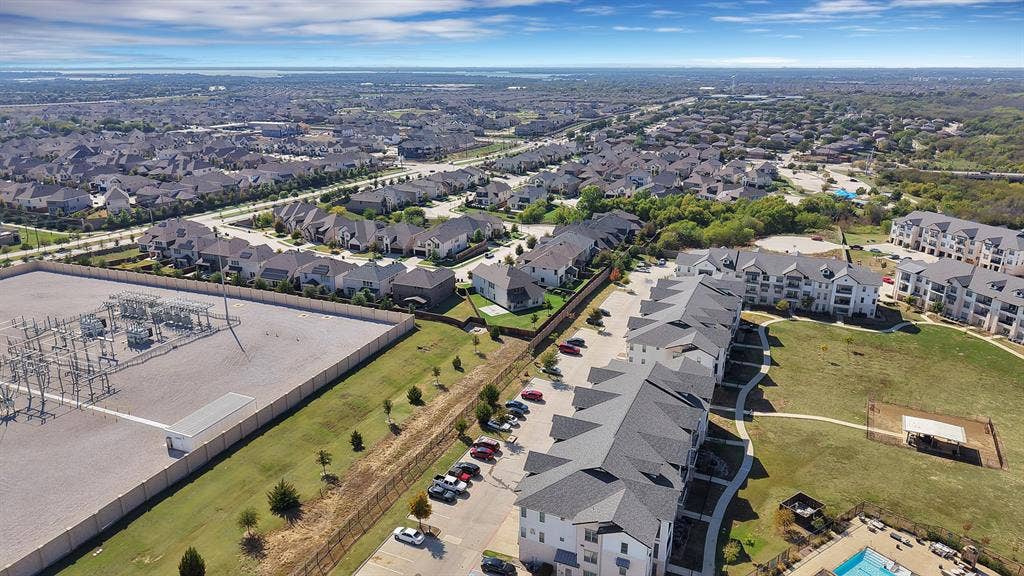 2425 Muirfield Drive, Little Elm, TX 75036