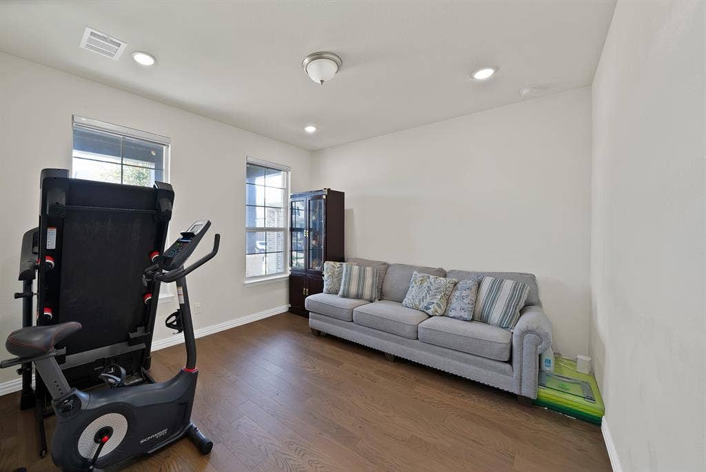 2425 Muirfield Drive, Little Elm, TX 75036