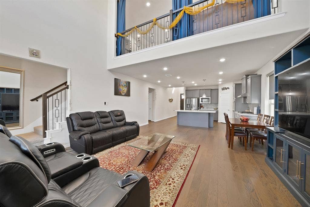 2425 Muirfield Drive, Little Elm, TX 75036