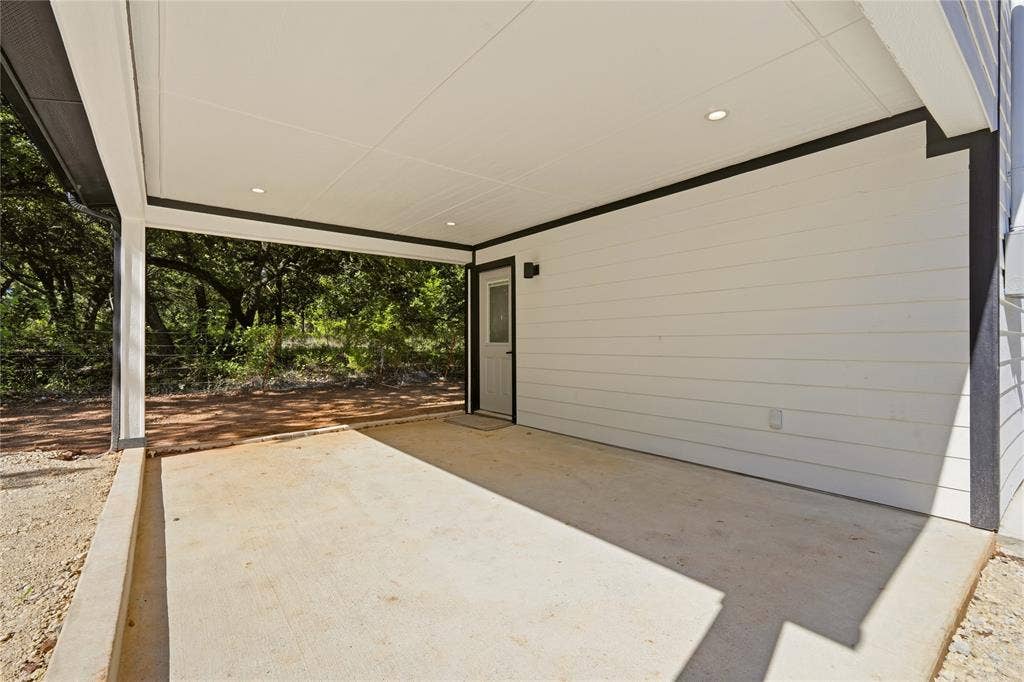 327 Boone, Alvarado, TX 76009