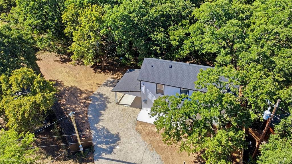 327 Boone, Alvarado, TX 76009