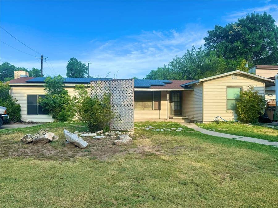 Property photo for 512 Wanda Street, San Angelo, TX