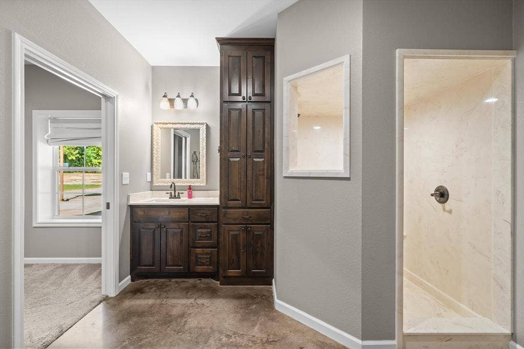 1143 VZ County Road 4602, Ben Wheeler, TX 75754