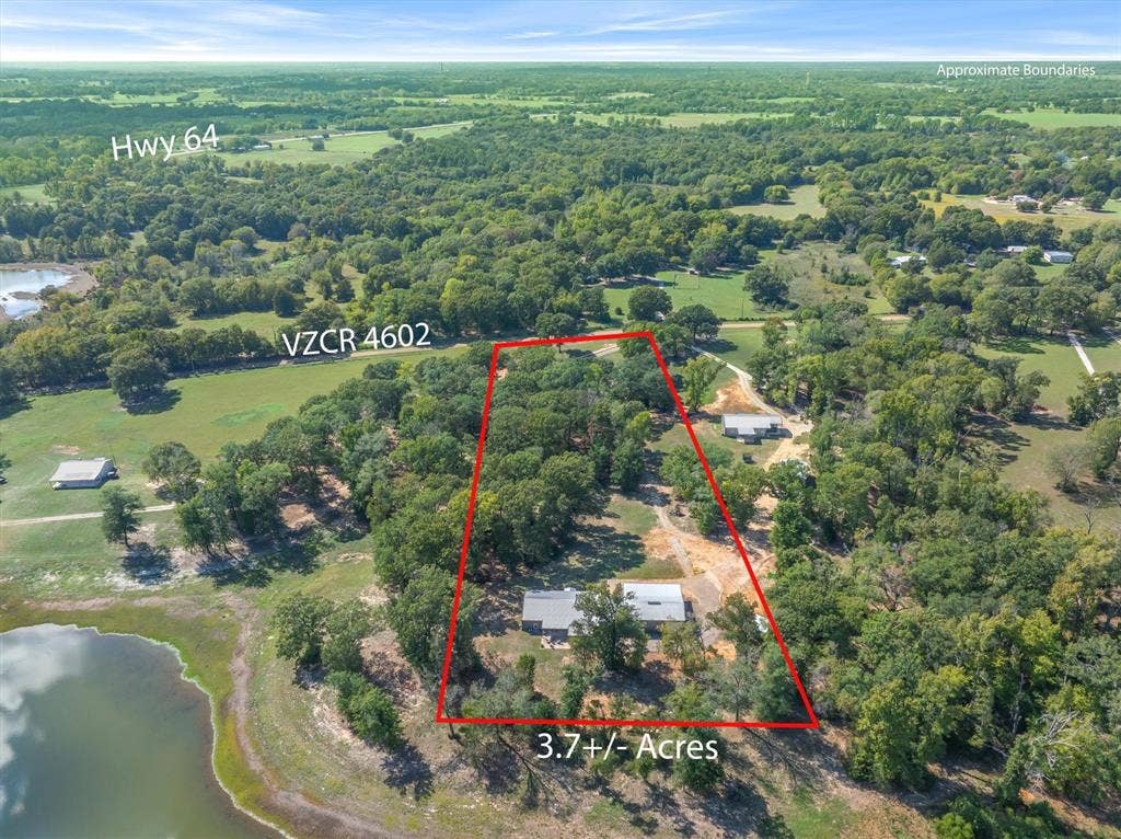 1143 VZ County Road 4602, Ben Wheeler, TX 75754