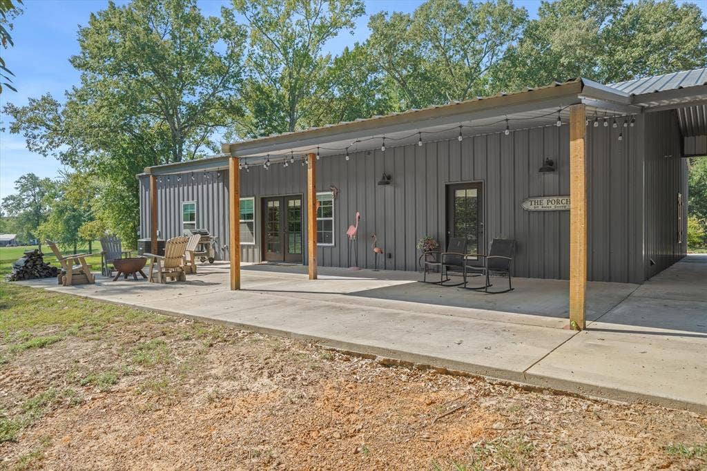 1143 VZ County Road 4602, Ben Wheeler, TX 75754