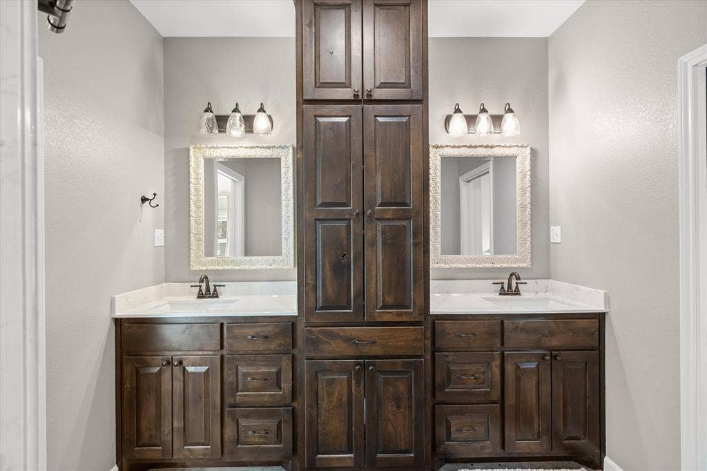 1143 VZ County Road 4602, Ben Wheeler, TX 75754