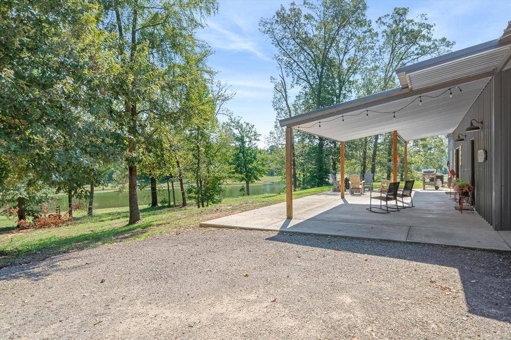 1143 VZ County Road 4602, Ben Wheeler, TX 75754