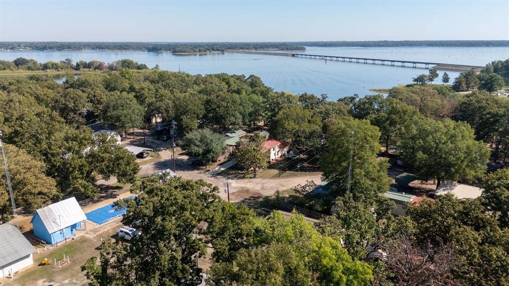 274 Private Road 7717, Emory, TX 75440